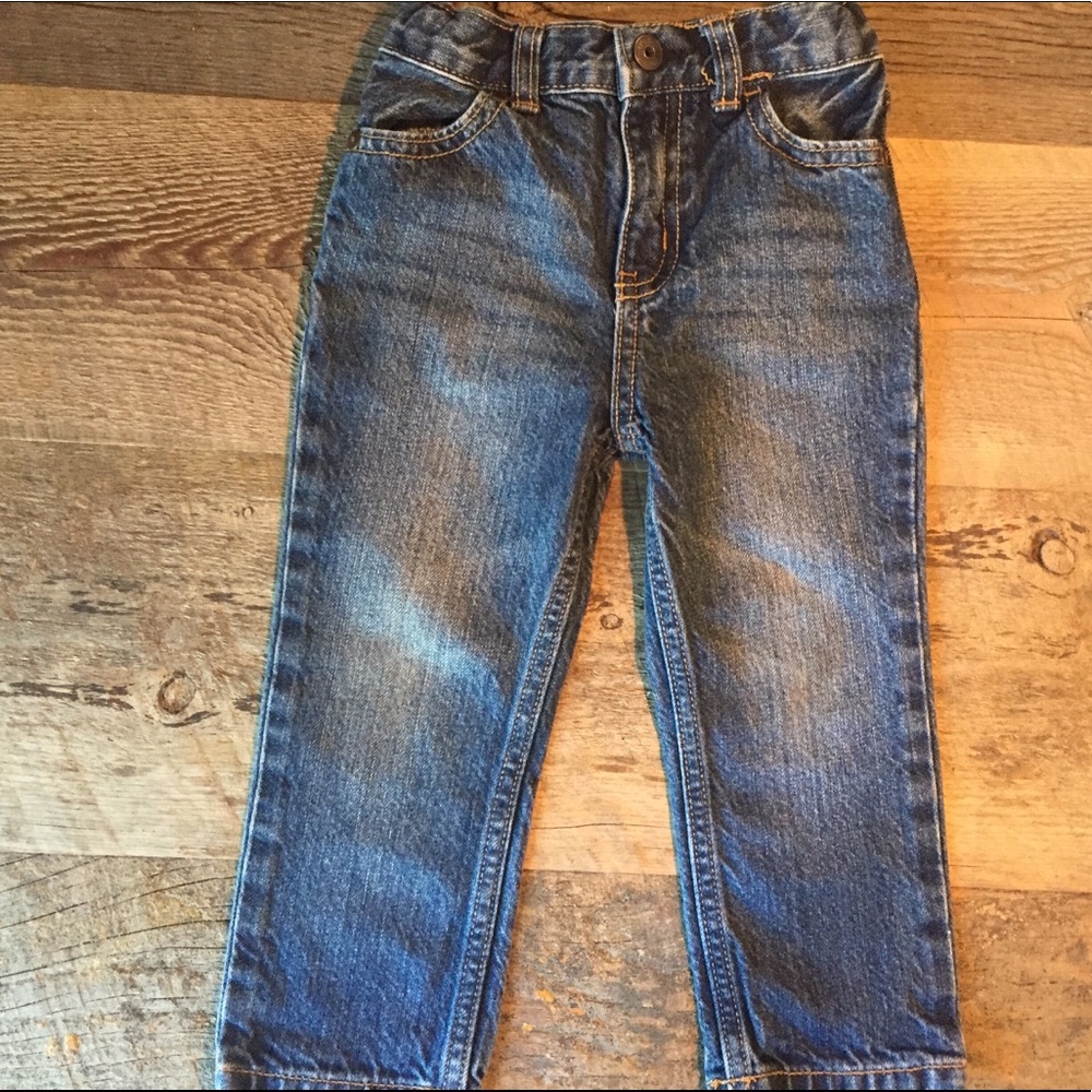 Oshkosh Toddlers Straight Leg Jeans. Size 2T
